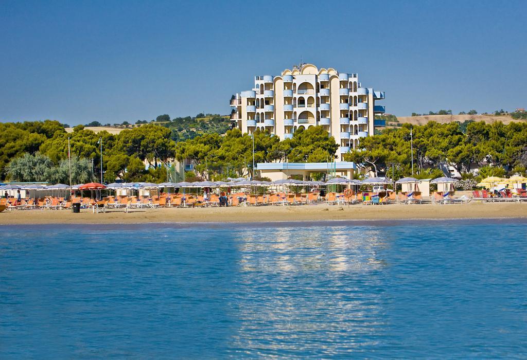 Hotel Parco Dei Principi Giulianova Exterior foto